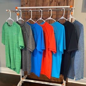 Men’s Medium Nike Dri Fit workout running shirts